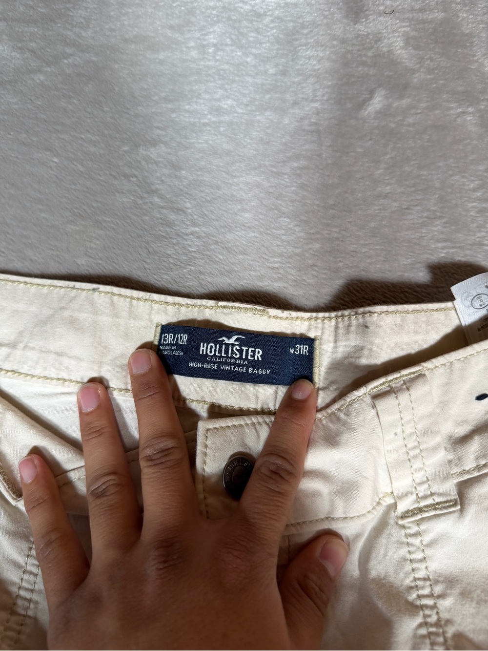 Hollister Cream Wide-Leg Cargo Pants - Picture 2 of 6